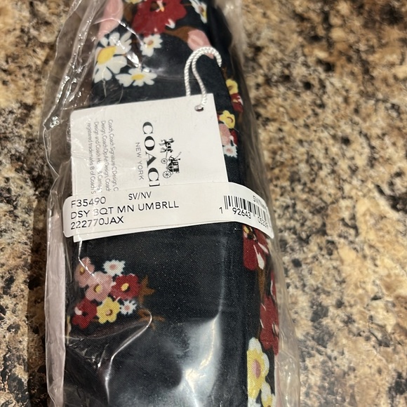 Coach Mini Umbrella With Daisy Bouquet Print - Picture 2 of 5